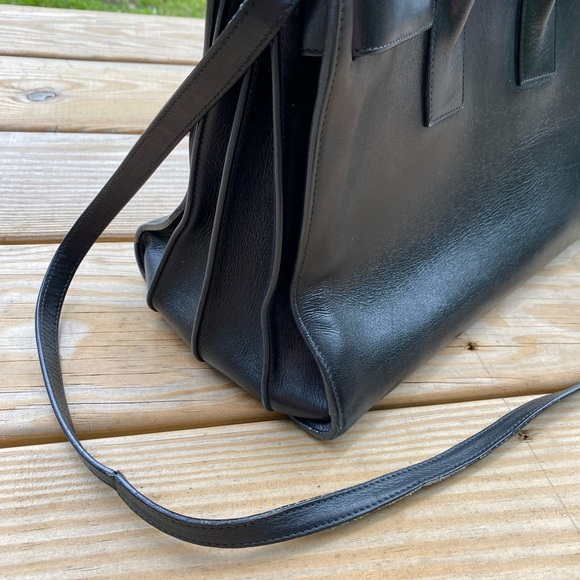 Saint Laurent Sac du Jour leather bag! - Picture 3 of 14